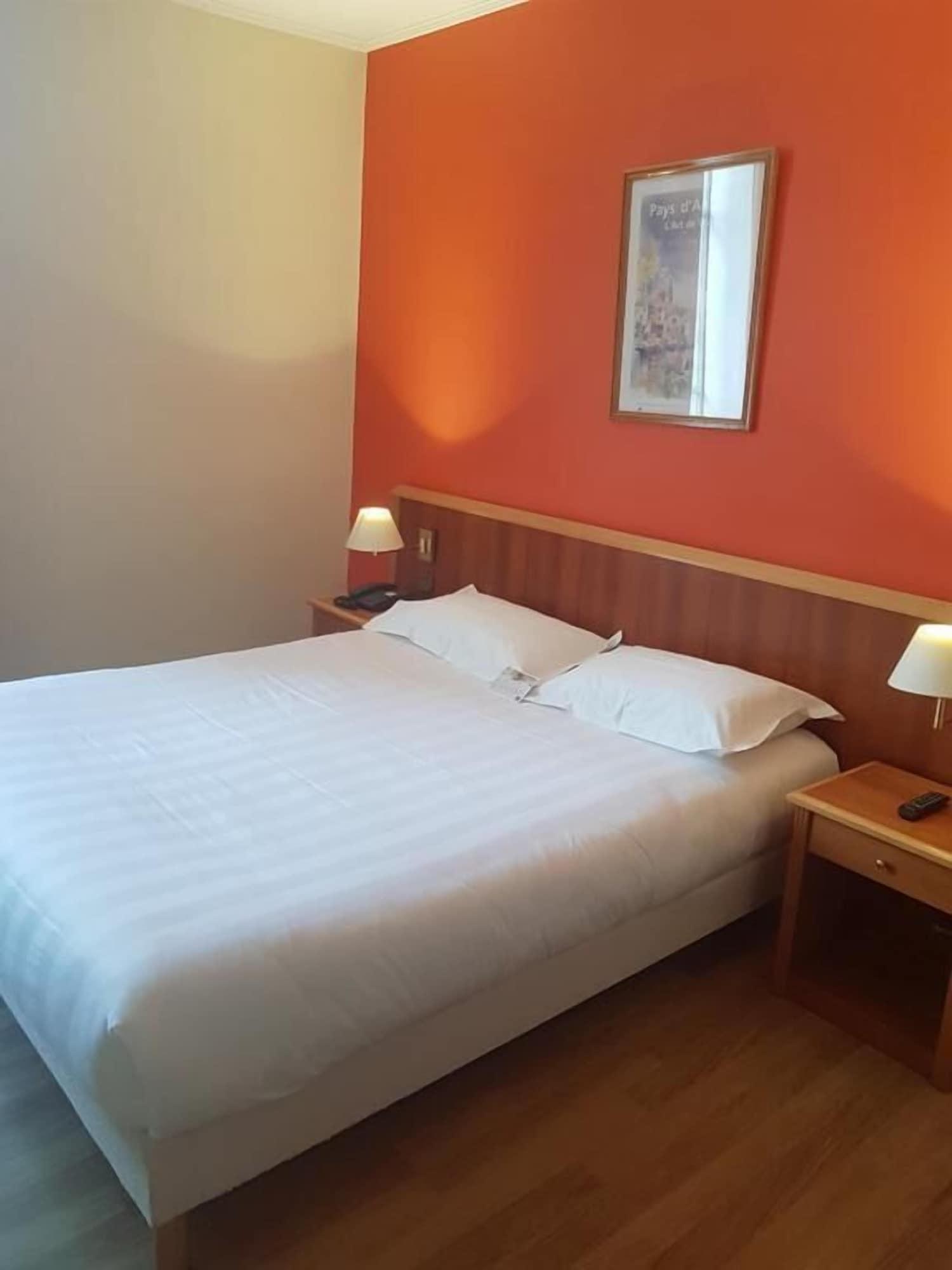 The Originals Boutique, Grand Hotel Saint-Pierre, Aurillac Exterior foto